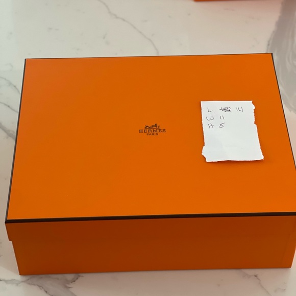 Hermes box - Picture 1 of 1